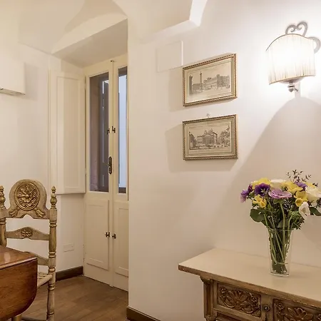Navona Art Apartamento *